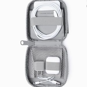 New Dagne Dover Small Arlo Tech Organizer